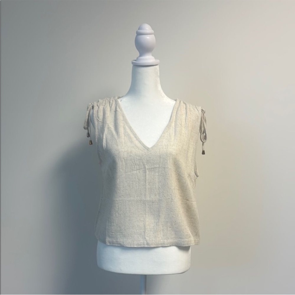 New Allie Rose Linen Tank with Gold Features M
